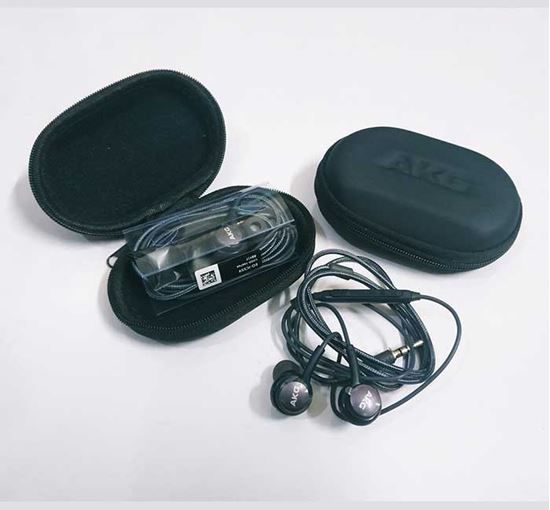 akg1